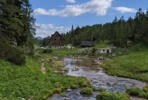 El albergue de los lagos de Triglav 